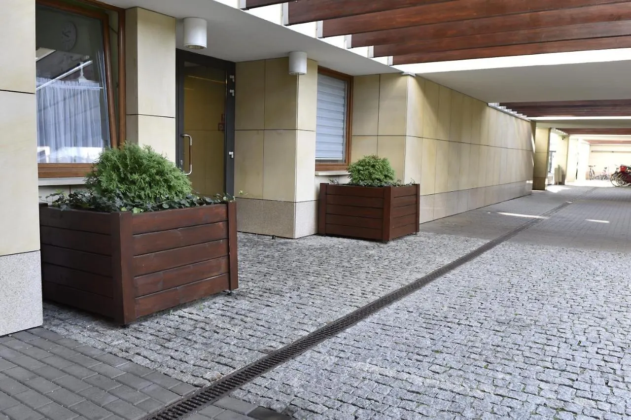 Longbridge 4You Hotel Poznań Polska